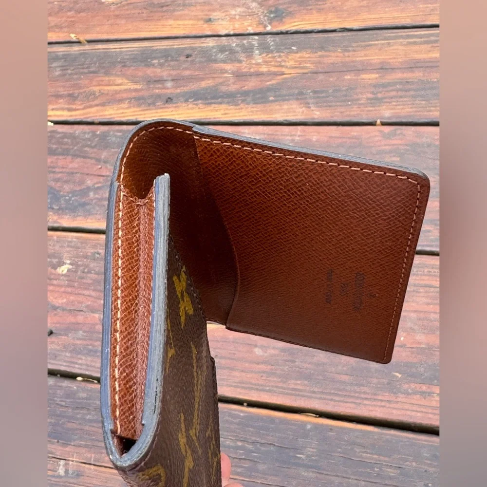 Louis Vuitton Men’s Business Card Wallet Case Monogram Canvas